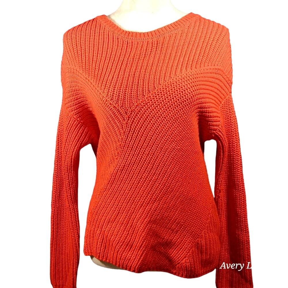 Rachel Zoe (S) orangish/red ribbed design knit, round neckline, long sleeve,